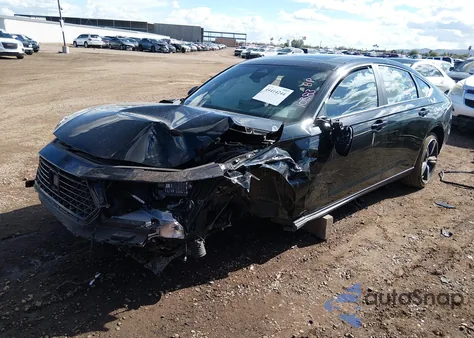 2024 Honda Accord Hybrid Sport z USA, uszkodzony, nr VIN 1HGCY2F58RA071489